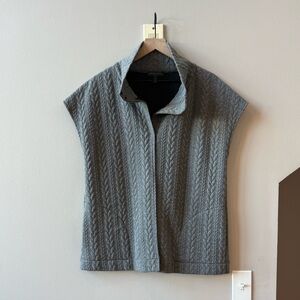 Samantha Chang Gray Knit Top